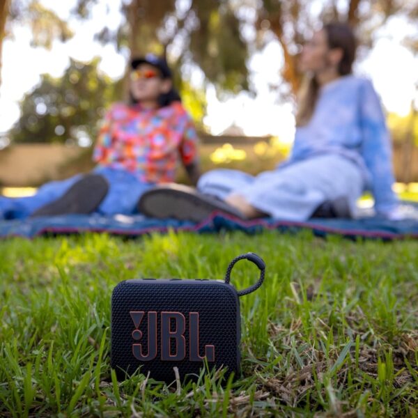 JBL JBLGO4BLKAM-Z Go 4 Portable Bluetooth Speaker, Black - Certified Refurbished